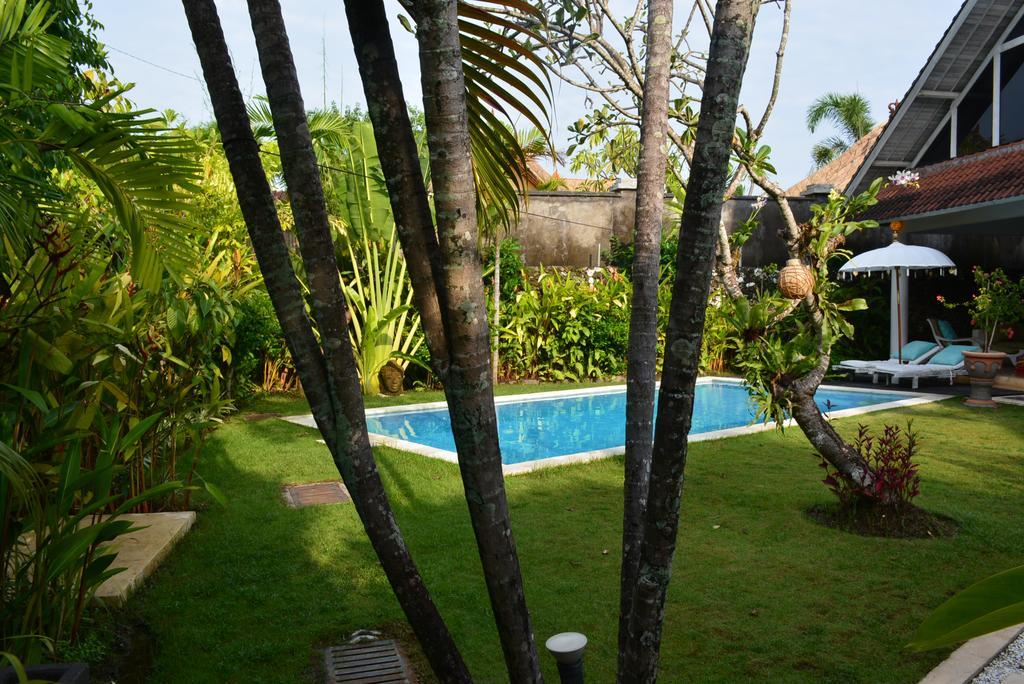 Villa Raquel Seminyak Eksteriør bilde