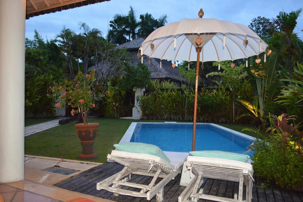 Villa Raquel Seminyak Rom bilde